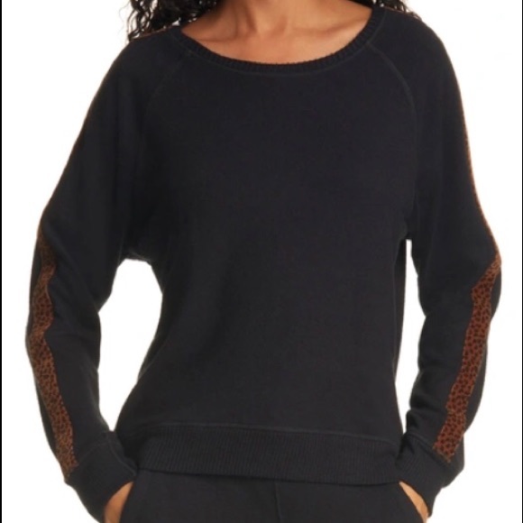 Beautiful, Cozy Rails sweatshirt 💕 - Picture 6 of 7